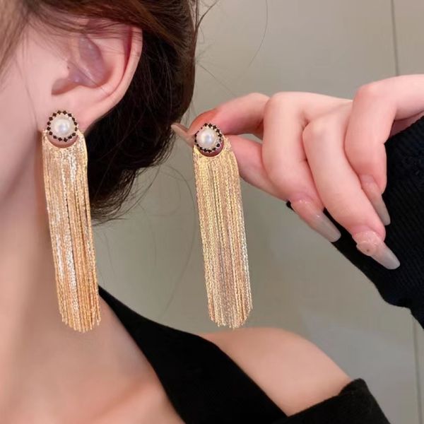 dangles tassel design metal earrings, Silver