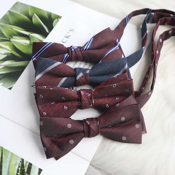 men's business casual polyester cotton bow tie striped polka dot formal suit bow tie dating straight, Black;gray
men's business casual polyester cotton bow tie striped polka dot formal suit bow tie dating straight, Black;gray