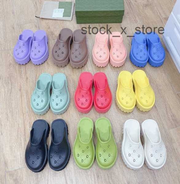 designer men's slip on sandal women's platform perforated g sandal hollow shoes jelly colors high heel summer autumn rubber lug so, Black
designer men's slip on sandal women's platform perforated g sandal hollow shoes jelly colors high heel summer autumn rubber lug so, Black