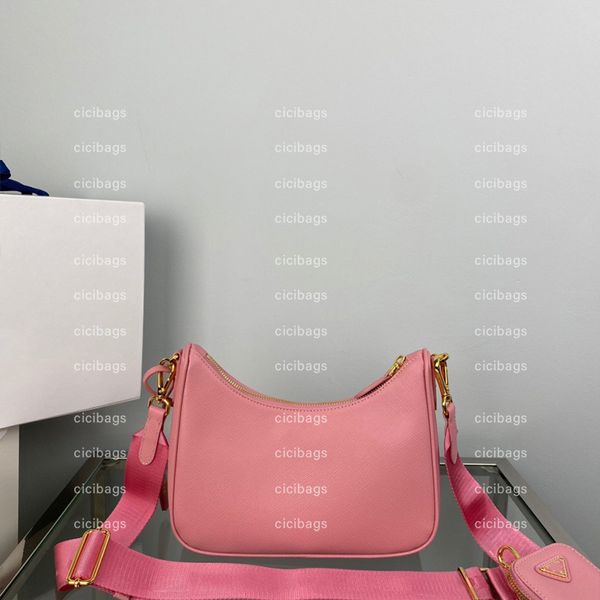 7a designer shoulder bags vintage soho classic underarm bag 2000 2005 nylon real leather women crossbody messenger handbag wholesale
7a designer shoulder bags vintage soho classic underarm bag 2000 2005 nylon real leather women crossbody messenger handbag wholesale