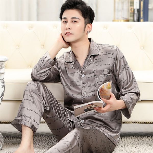 men's sleepwear print 2pcs pajamas with pants satin men sleepwear nightwear button-down sleep set loose thin pyjamas suit big size 3xl, Black;brown
men's sleepwear print 2pcs pajamas with pants satin men sleepwear nightwear button-down sleep set loose thin pyjamas suit big size 3xl, Black;brown
