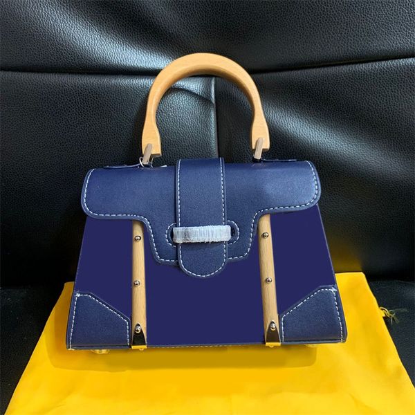 mens trendy long strap card holder tote bag toiletry shopper womens luxury beach designer bags mini size smooth wooden leather handbag trape
mens trendy long strap card holder tote bag toiletry shopper womens luxury beach designer bags mini size smooth wooden leather handbag trape