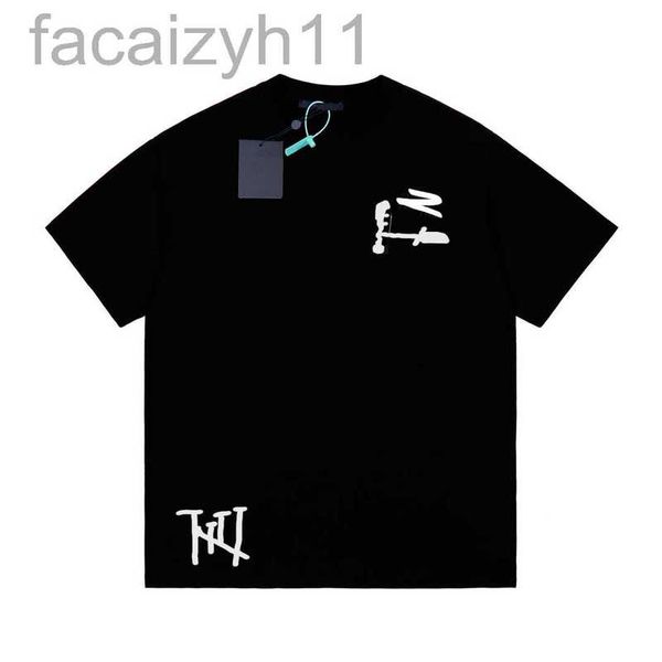 men's t-shirts designer 23ss summer multi tool embroidery crew neck short sleeve t-shirt os version runway tee 91is, White;black
men's t-shirts designer 23ss summer multi tool embroidery crew neck short sleeve t-shirt os version runway tee 91is, White;black