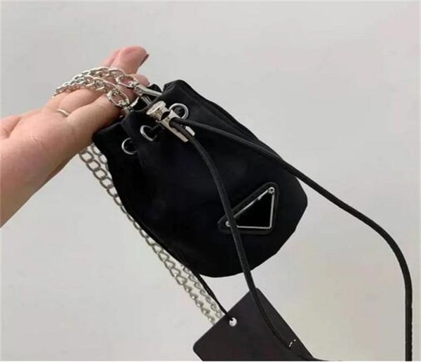 fashion women keychains small long chain shoulder messenger bags drawstring classic hand bag bucket waist keychain1339684, Silver
fashion women keychains small long chain shoulder messenger bags drawstring classic hand bag bucket waist keychain1339684, Silver