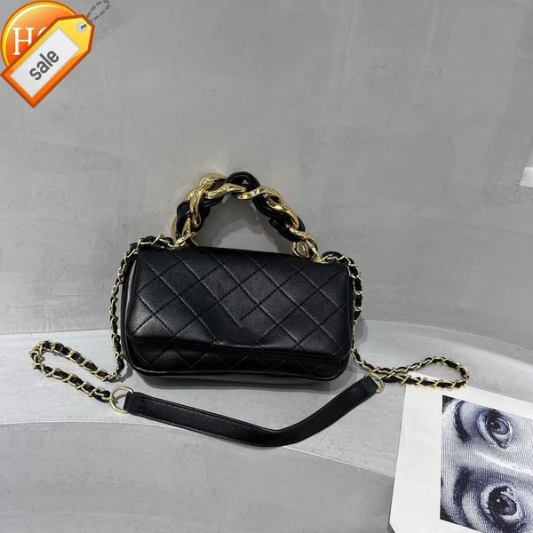 luxury women's brand designer hand bill shoulder bags fashion multifunctional portable tote bag texture ringer brands gift box packagin
luxury women's brand designer hand bill shoulder bags fashion multifunctional portable tote bag texture ringer brands gift box packagin