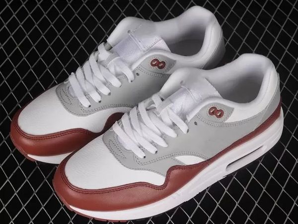 basketball designer shoes am 1white mystic dates wolf grey black outlet fashion sport sneakers chaussures ship with box
basketball designer shoes am 1white mystic dates wolf grey black outlet fashion sport sneakers chaussures ship with box