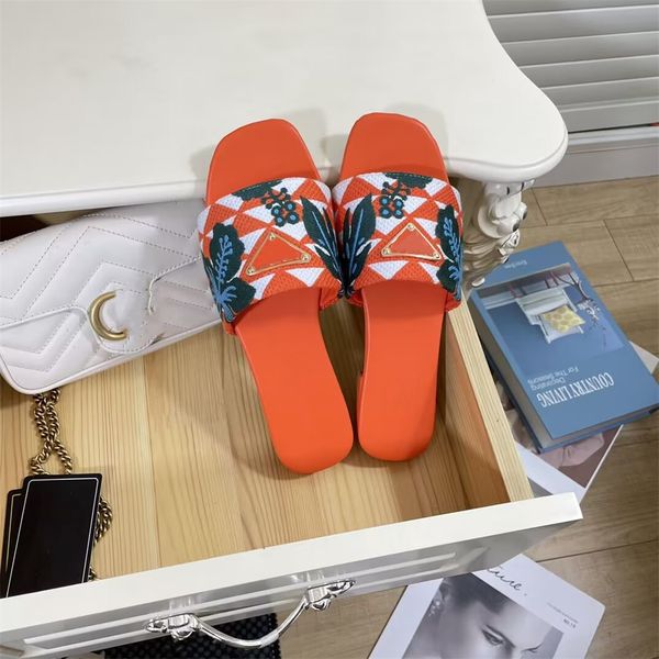 2023 luxuries designer men's women's slippers embroidery style triangle logo slippers sandals shoes slide summer fashion wide flat, Black
2023 luxuries designer men's women's slippers embroidery style triangle logo slippers sandals shoes slide summer fashion wide flat, Black