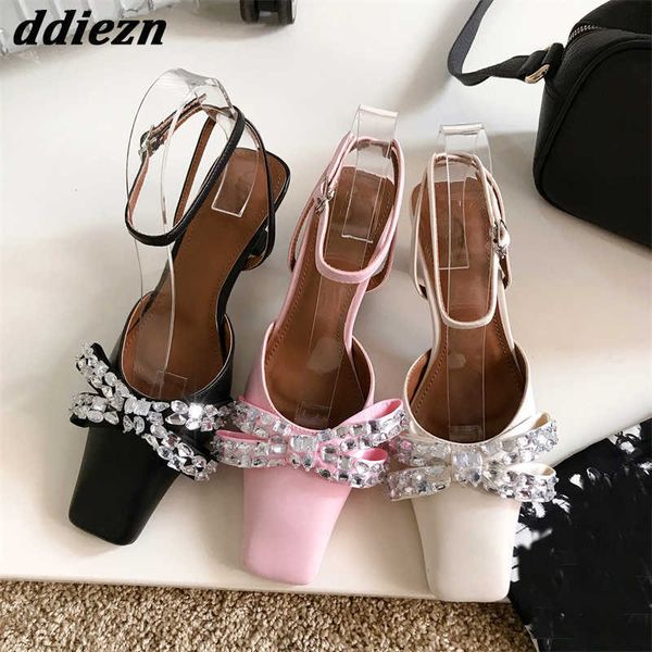 2023 fashion rhinestones butterfly knot women med heels sandals buckle ladies pumps crystal shoes casual outsides female sandal 0316, Black
2023 fashion rhinestones butterfly knot women med heels sandals buckle ladies pumps crystal shoes casual outsides female sandal 0316, Black