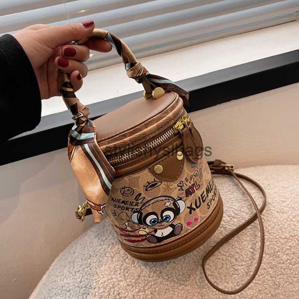totes graffiti cylindrical bag luxury brand designer bags for women pu leather shoulder purses and handbags crossbody bag 031723h
totes graffiti cylindrical bag luxury brand designer bags for women pu leather shoulder purses and handbags crossbody bag 031723h
