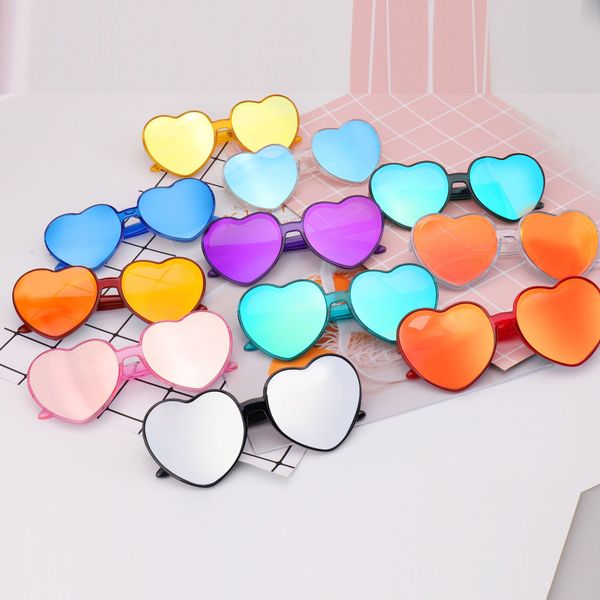 ins kids love heart sunglasses girls mirrored frame dazzle colour polarized sunglass goggles children uv 400 protective eyewear beach glasse, Blue
ins kids love heart sunglasses girls mirrored frame dazzle colour polarized sunglass goggles children uv 400 protective eyewear beach glasse, Blue