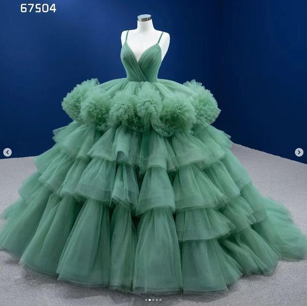 sage green princess quinceanera dresses spaghetti lace-up corset tiered ruffles tulle skirt prom vestido deputante 15 anos, Blue;red
sage green princess quinceanera dresses spaghetti lace-up corset tiered ruffles tulle skirt prom vestido deputante 15 anos, Blue;red