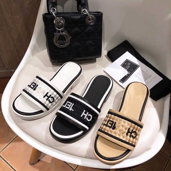 women slides channel designer sandals slipper high-version small fragrant letter embroidery slippers wear a one-line beach holiday sandals w, Black
women slides channel designer sandals slipper high-version small fragrant letter embroidery slippers wear a one-line beach holiday sandals w, Black