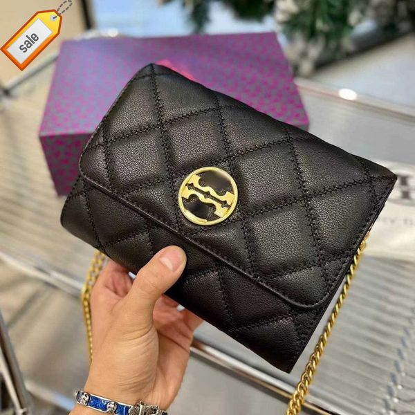 luxurys brand designer shoulder bags crossbody bag tote 2023 new women's texture leather strap one shoulder messenger bag gift box pack
luxurys brand designer shoulder bags crossbody bag tote 2023 new women's texture leather strap one shoulder messenger bag gift box pack