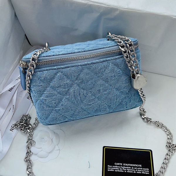 23p womens trendy denim vanity box bags silver metal hardware chain strap camellia heart embossed buckle with mirror versatile designer make
23p womens trendy denim vanity box bags silver metal hardware chain strap camellia heart embossed buckle with mirror versatile designer make