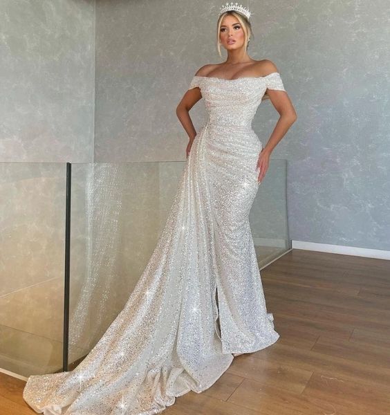 glitter white sequined celebrity evening dress 2023 off shoulder long train prom formal gowns custom made robe de soiree vestidos feast, Black;red
glitter white sequined celebrity evening dress 2023 off shoulder long train prom formal gowns custom made robe de soiree vestidos feast, Black;red