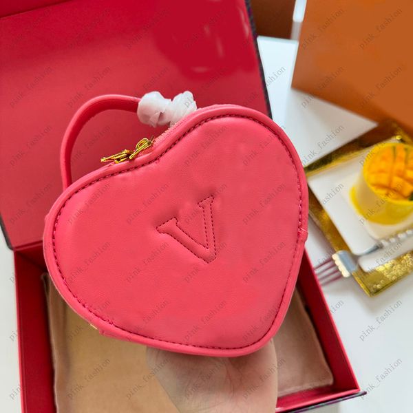 fashion totes designer handbag women luxurys designers bum bag lettter shoulder bags for womens mini heart handbags wallet crossbody 23
fashion totes designer handbag women luxurys designers bum bag lettter shoulder bags for womens mini heart handbags wallet crossbody 23