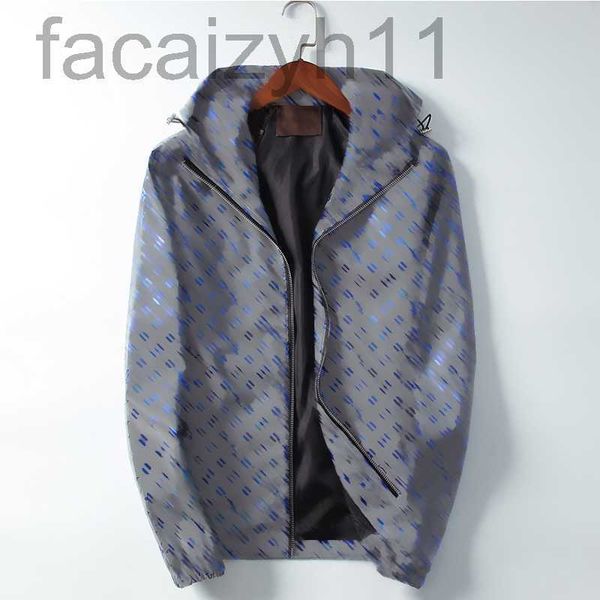 designer mens hooded jacket autumn winter style for men women windbreaker coat long sleeves fashion slim fit jackets with zippers letters pr, Black;brown
designer mens hooded jacket autumn winter style for men women windbreaker coat long sleeves fashion slim fit jackets with zippers letters pr, Black;brown
