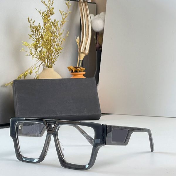 designer men and women rectangle sunglasses sunglasses classic fashion 5011 style eye protection uv400 lens quality luxury random box, White;black
designer men and women rectangle sunglasses sunglasses classic fashion 5011 style eye protection uv400 lens quality luxury random box, White;black