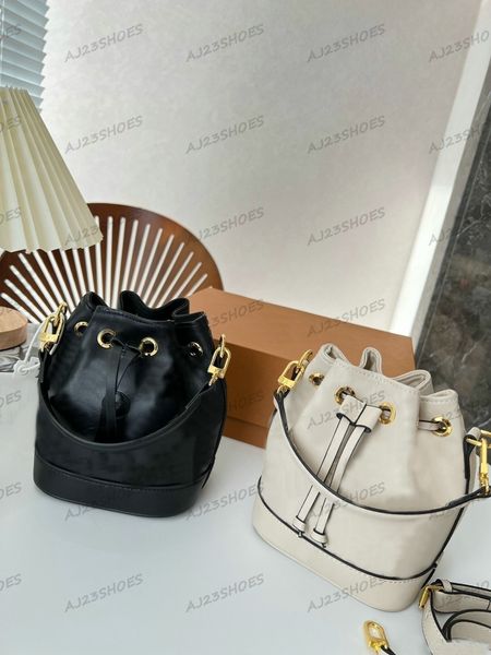 mini bucket bags metis classic designer bags stylish functional shoulder bag purse wallet monograms embossed crossbody
mini bucket bags metis classic designer bags stylish functional shoulder bag purse wallet monograms embossed crossbody
