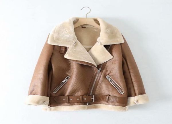 winter coats women thickness faux leather fur sheepskin female jacket aviator outwear casaco feminino1954348, Black;brown
winter coats women thickness faux leather fur sheepskin female jacket aviator outwear casaco feminino1954348, Black;brown