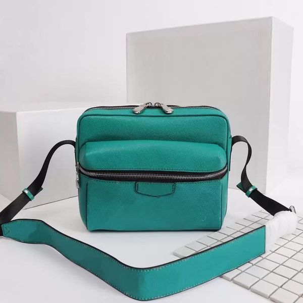 10a fashion 2023 new style leather 30233 genuine leather the details of the handmade edges are exquisite interior slot pocket man bag 1th 
10a fashion 2023 new style leather 30233 genuine leather the details of the handmade edges are exquisite interior slot pocket man bag 1th
