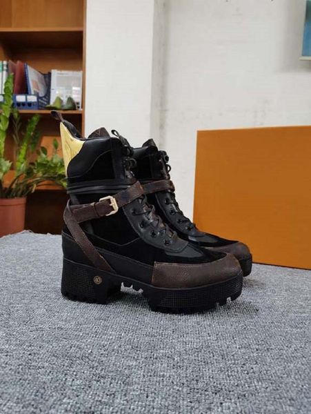 luxury designer womens boots luxury martin shoes leather shiny nylon pockets combat women's fashion outdoor platform thick sole sand bo, Black
luxury designer womens boots luxury martin shoes leather shiny nylon pockets combat women's fashion outdoor platform thick sole sand bo, Black