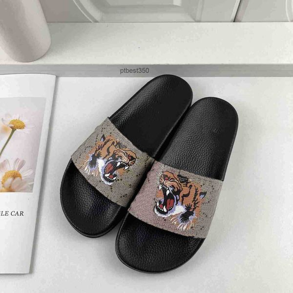 designer platform slippers women ggity sandals fashion slide luxury leather shoes hjfgjghd, Black
designer platform slippers women ggity sandals fashion slide luxury leather shoes hjfgjghd, Black