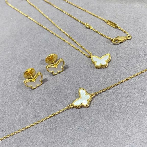 2023 new fashion s925 sterling silver sweet butterfly pendant necklace women luxury clover brand designer shell short choker bracelets neckl
2023 new fashion s925 sterling silver sweet butterfly pendant necklace women luxury clover brand designer shell short choker bracelets neckl
