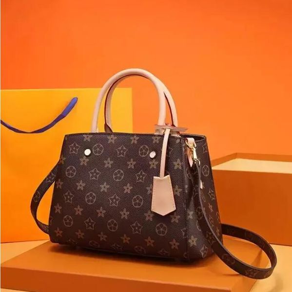 women luxurys designers bags fashion handbags women leather shoulder bags luxury messenger bags designer handbags women wallet lady tot
women luxurys designers bags fashion handbags women leather shoulder bags luxury messenger bags designer handbags women wallet lady tot