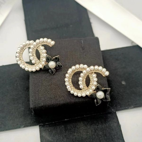 ccity gold 18k plated designers brand earrings designer c-letter ear stud women crystal pearl geometric earring for wedding party jewerlry a, Golden;silver
ccity gold 18k plated designers brand earrings designer c-letter ear stud women crystal pearl geometric earring for wedding party jewerlry a, Golden;silver