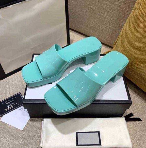 slippers fashion beach slippers summer women's shoes thick heels semi luxury fashion high heels sandals 35-41, Black
slippers fashion beach slippers summer women's shoes thick heels semi luxury fashion high heels sandals 35-41, Black