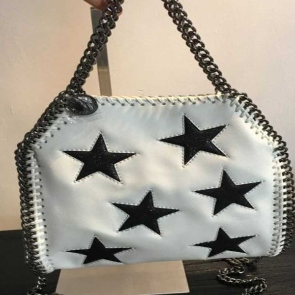 new personalized star chain women's bag single shoulder crossbody handbag europe and the united states korean version of the design bag
new personalized star chain women's bag single shoulder crossbody handbag europe and the united states korean version of the design bag