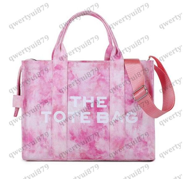 qwertyui879 totes 2022 tie-dye canvas large capacity tote bag women handbags designer letters shoulder crossbody bags luxury big shopper bag
qwertyui879 totes 2022 tie-dye canvas large capacity tote bag women handbags designer letters shoulder crossbody bags luxury big shopper bag