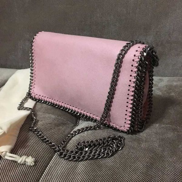 europe and the united states korean version of the new fashion chain women's bag personality single shoulder crossbody clutch bag 0401
europe and the united states korean version of the new fashion chain women's bag personality single shoulder crossbody clutch bag 0401