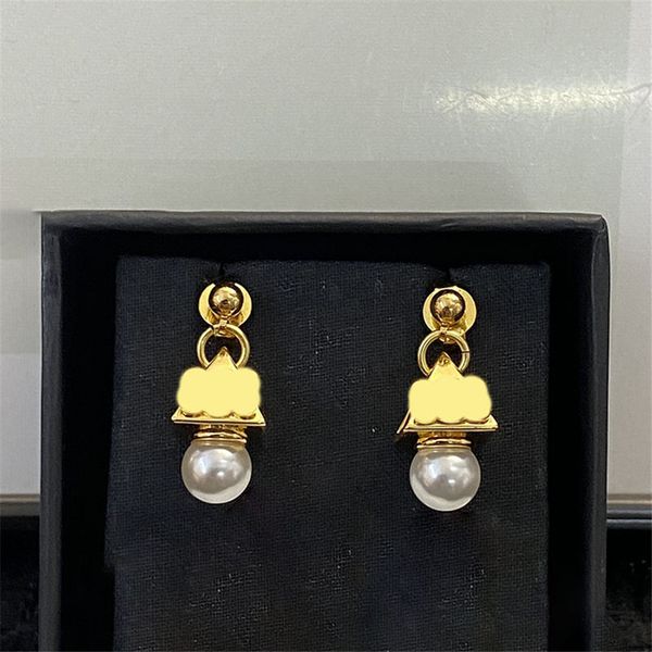 new triumphal arch women charm setting pearl dangle earrings chic taper eardrop with box, Golden
new triumphal arch women charm setting pearl dangle earrings chic taper eardrop with box, Golden