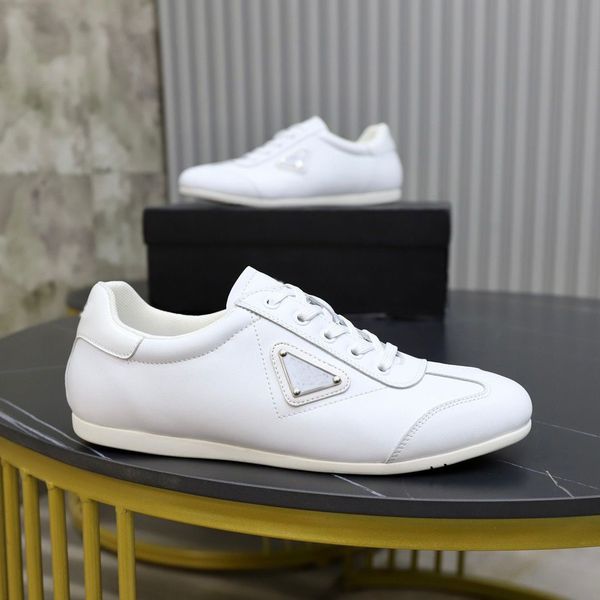 sport-look enameled metal triangle sneakers shoes men rubber sole man casual walking famous americas cup outdoor runner race athletic eu38-4, Black
sport-look enameled metal triangle sneakers shoes men rubber sole man casual walking famous americas cup outdoor runner race athletic eu38-4, Black