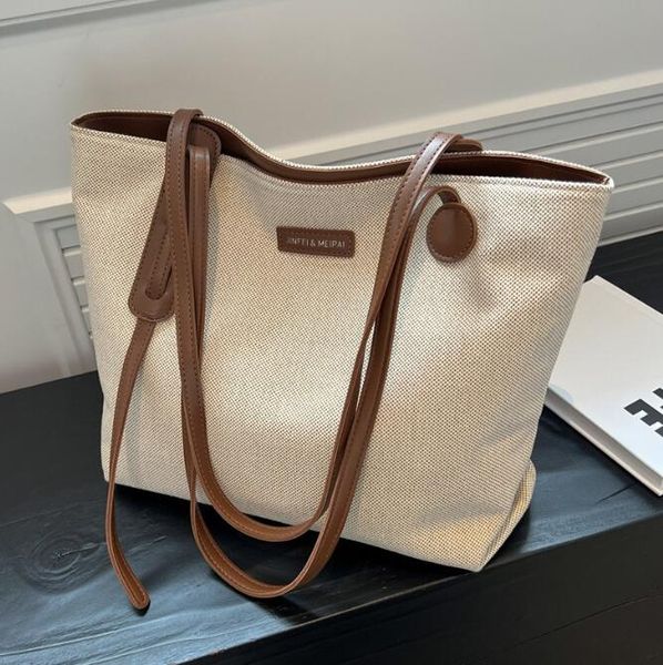 2023 fashion classic bag handbag women handbags womens crossbody tote shoulder messenger bags
2023 fashion classic bag handbag women handbags womens crossbody tote shoulder messenger bags