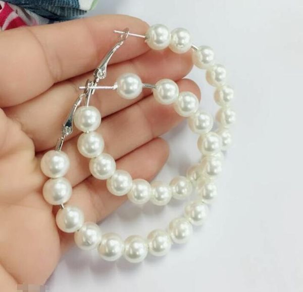 dhl ship wholesale jewelry of new nightclubs in europe and america, exaggerated pearl earrings, round earrings, female jewelry manufacturers, Silver
dhl ship wholesale jewelry of new nightclubs in europe and america, exaggerated pearl earrings, round earrings, female jewelry manufacturers, Silver