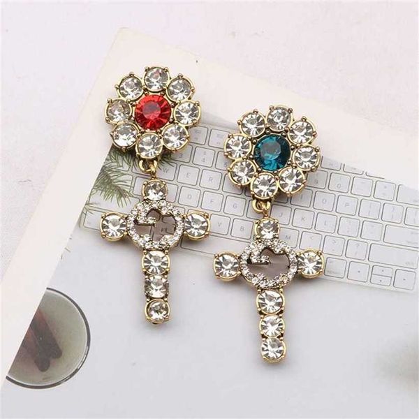 2023 designer new jewelry sense ancient home exaggeration color cross long tassel thin fashion flower female ear jewelry, Golden
2023 designer new jewelry sense ancient home exaggeration color cross long tassel thin fashion flower female ear jewelry, Golden