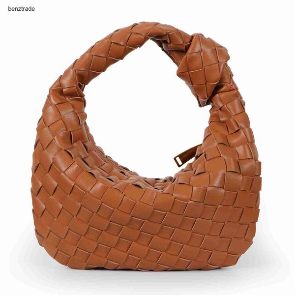 bottegs venets jodie commuter handbag hand woven 2022 new summer cross body light luxury women s handle
bottegs venets jodie commuter handbag hand woven 2022 new summer cross body light luxury women s handle