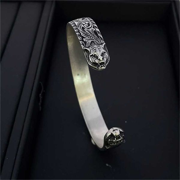 2023 designer new fashion jewelry s925 silver carved pattern garden animal ancient made old tiger head men's and women's personali, Black
2023 designer new fashion jewelry s925 silver carved pattern garden animal ancient made old tiger head men's and women's personali, Black
