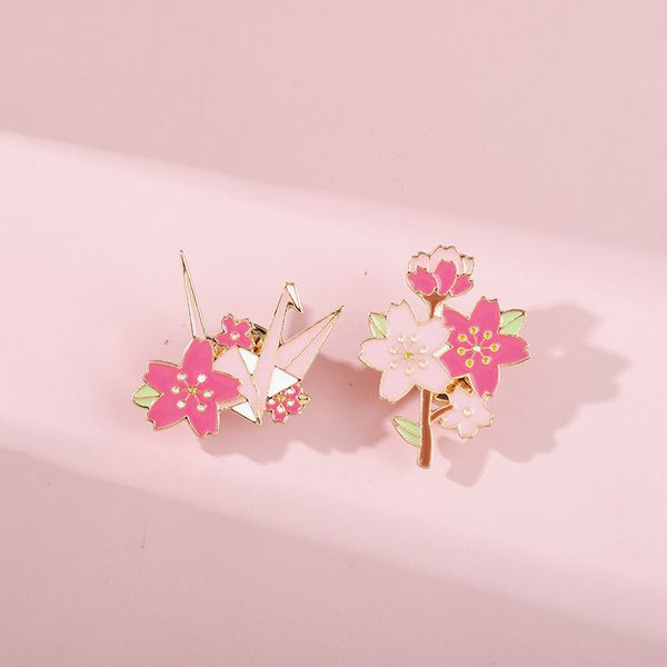 ins cartoon thousand paper cranes brooches for girls sakura enamel badge gold plated alloy lapel pins cherry blossom clothes accessories, Gray
ins cartoon thousand paper cranes brooches for girls sakura enamel badge gold plated alloy lapel pins cherry blossom clothes accessories, Gray