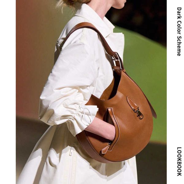 ladies insert hand warmer bag large capacity wide shoulder strap crescent tote bag women luxury design handbag
ladies insert hand warmer bag large capacity wide shoulder strap crescent tote bag women luxury design handbag