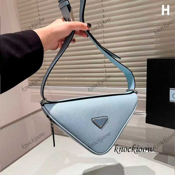 2023 famous bag m0nogram genuine leather luxury designer handbag women crossbody shoulder bags favorite purse tote 230318
2023 famous bag m0nogram genuine leather luxury designer handbag women crossbody shoulder bags favorite purse tote 230318