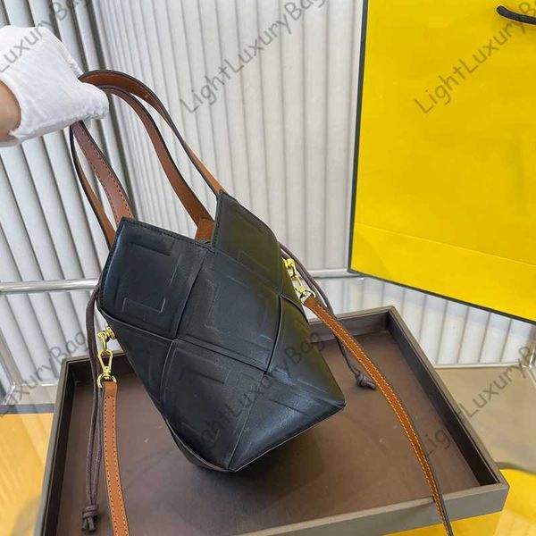 bucket luxury designer crossbody shoulder bags handbag women's fashion leather handbags handbag removable shoulders strap 230317
bucket luxury designer crossbody shoulder bags handbag women's fashion leather handbags handbag removable shoulders strap 230317