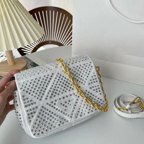 women designer bag luxurys handbags wallet handbag blingbling diamond women shoulder bag messenger bags purse with dustbag wallet
women designer bag luxurys handbags wallet handbag blingbling diamond women shoulder bag messenger bags purse with dustbag wallet