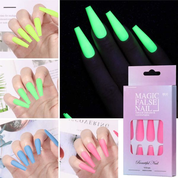 false nails luminous manicure patch wearing finished product removable false nail 6 color jelly 230318, Red;gold
false nails luminous manicure patch wearing finished product removable false nail 6 color jelly 230318, Red;gold
