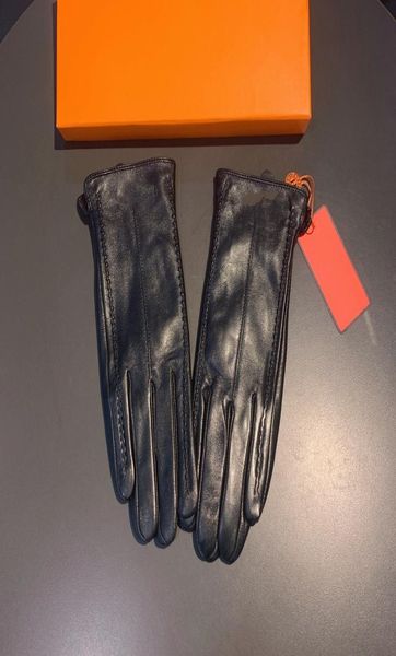 winter outdoor leather women039s gloves cycling with velvet rhombic accessories touch screen saver warm sheepskin gloves3236601, Blue;gray
winter outdoor leather women039s gloves cycling with velvet rhombic accessories touch screen saver warm sheepskin gloves3236601, Blue;gray