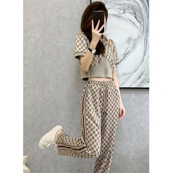 women's sportswear designer tracksuits women 2 piece set letter print outfits casual t shirt pants jogger sport suit fashion o-neck coa, Gray
women's sportswear designer tracksuits women 2 piece set letter print outfits casual t shirt pants jogger sport suit fashion o-neck coa, Gray