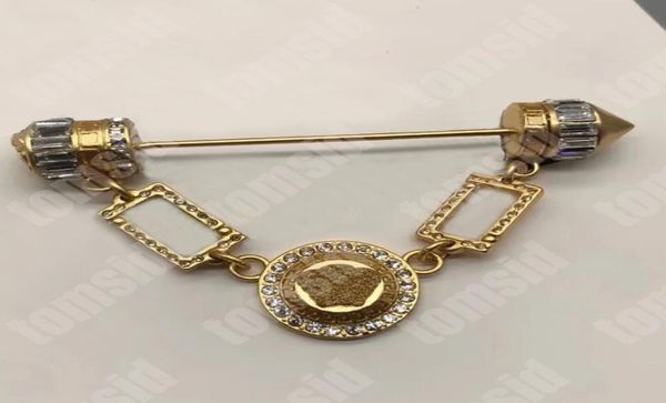 fashion designer brooch for women luxury gold jewelry dress accessory womens joint brooches brand classic figure crystal breastpin8892881, Gray
fashion designer brooch for women luxury gold jewelry dress accessory womens joint brooches brand classic figure crystal breastpin8892881, Gray